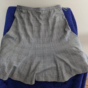 Black and white plaid skirt